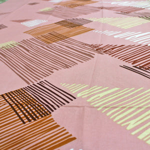 Printed Geometrical Cotton 250 TC Fitted Bedsheet Design 
