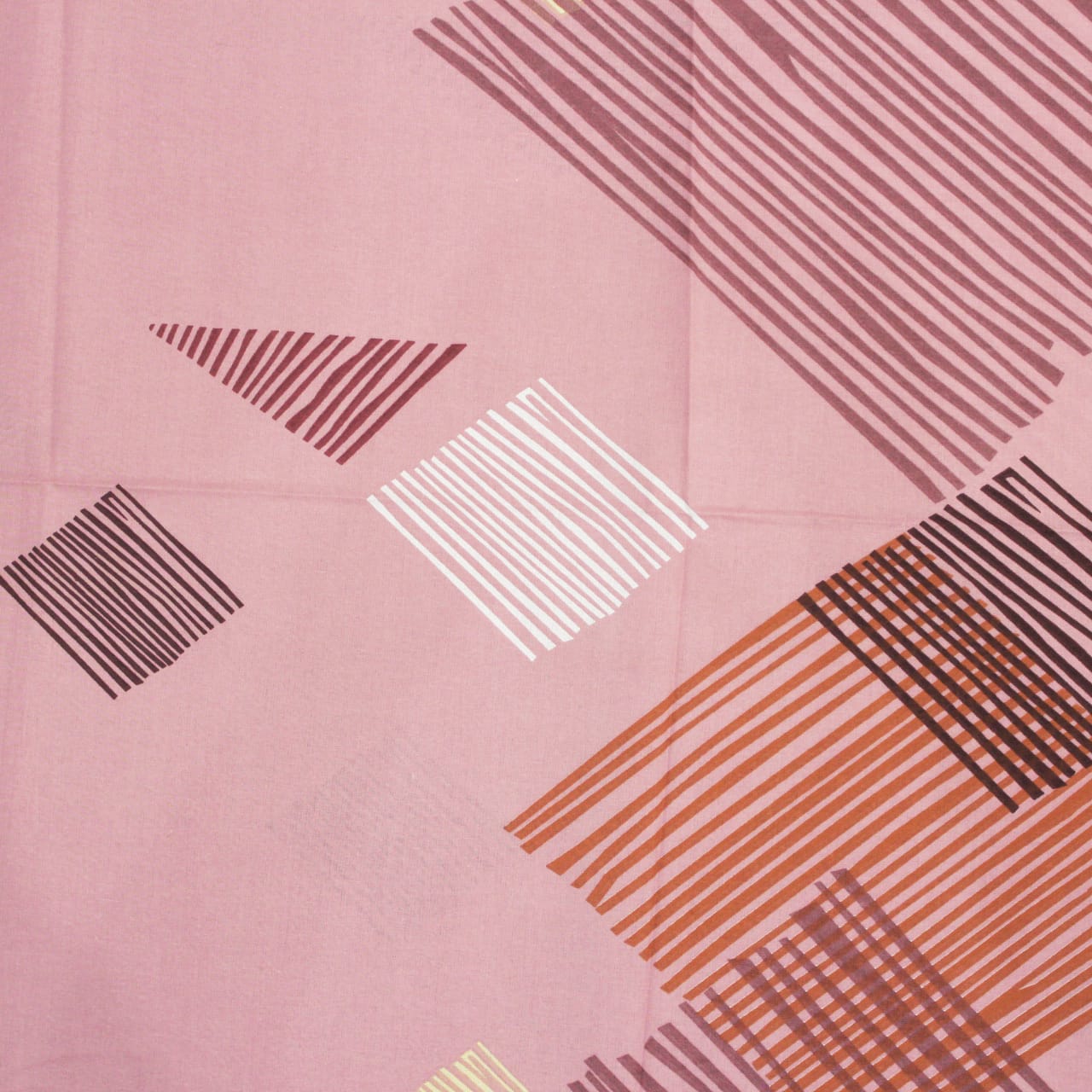 Printed Geometrical Cotton 250 TC Bedsheet Design 