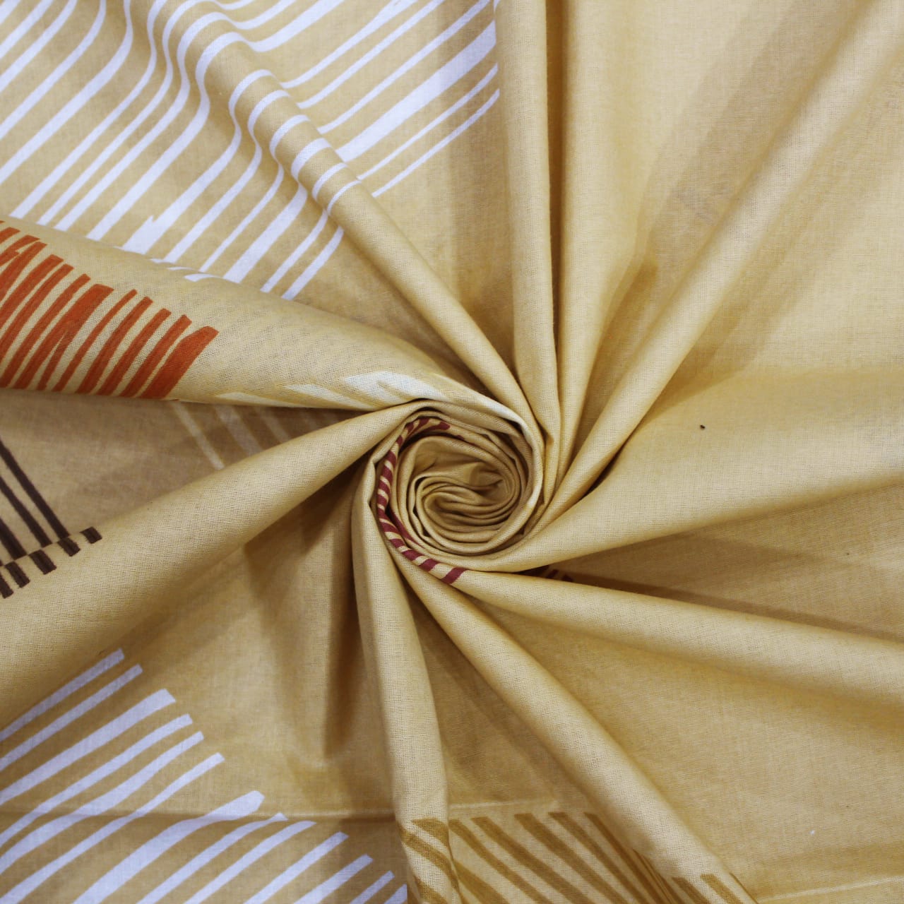 Printed Geometrical Cotton 250 TC Fitted Bedsheet 