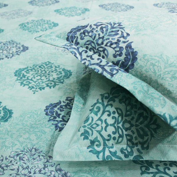 Close Up  View Printed Damask Cotton 250 TC Fitted Bedsheet with Pillow Covers - Aqua
