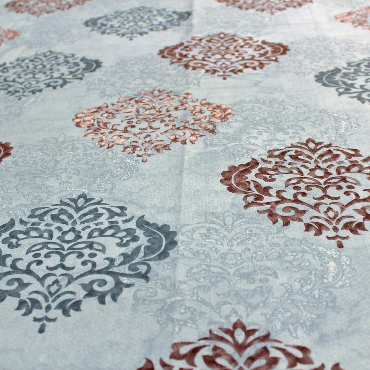 Printed Damask Cotton 250 TC Bedsheet Design