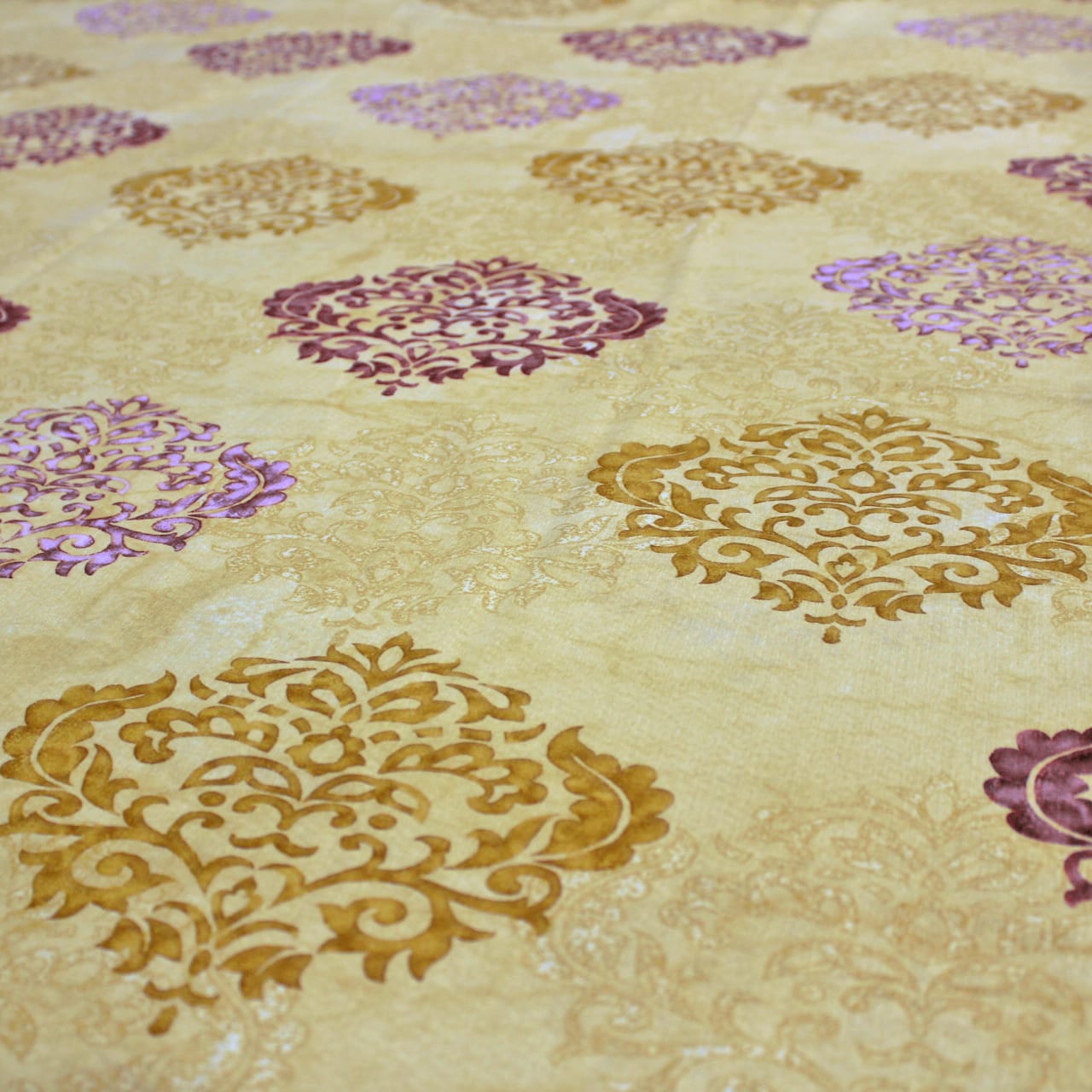 Printed Damask Cotton 250 TC Bedsheet Design 