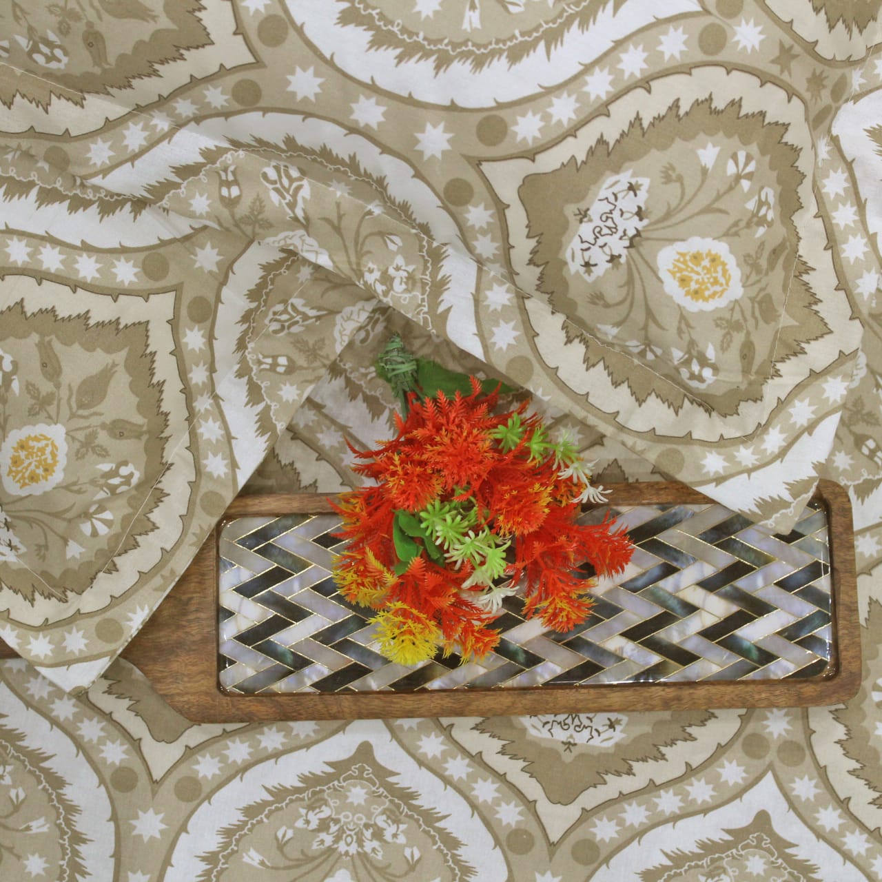 Printed Damask Cotton 250 TC Bedsheet with Pillow Covers - Brown