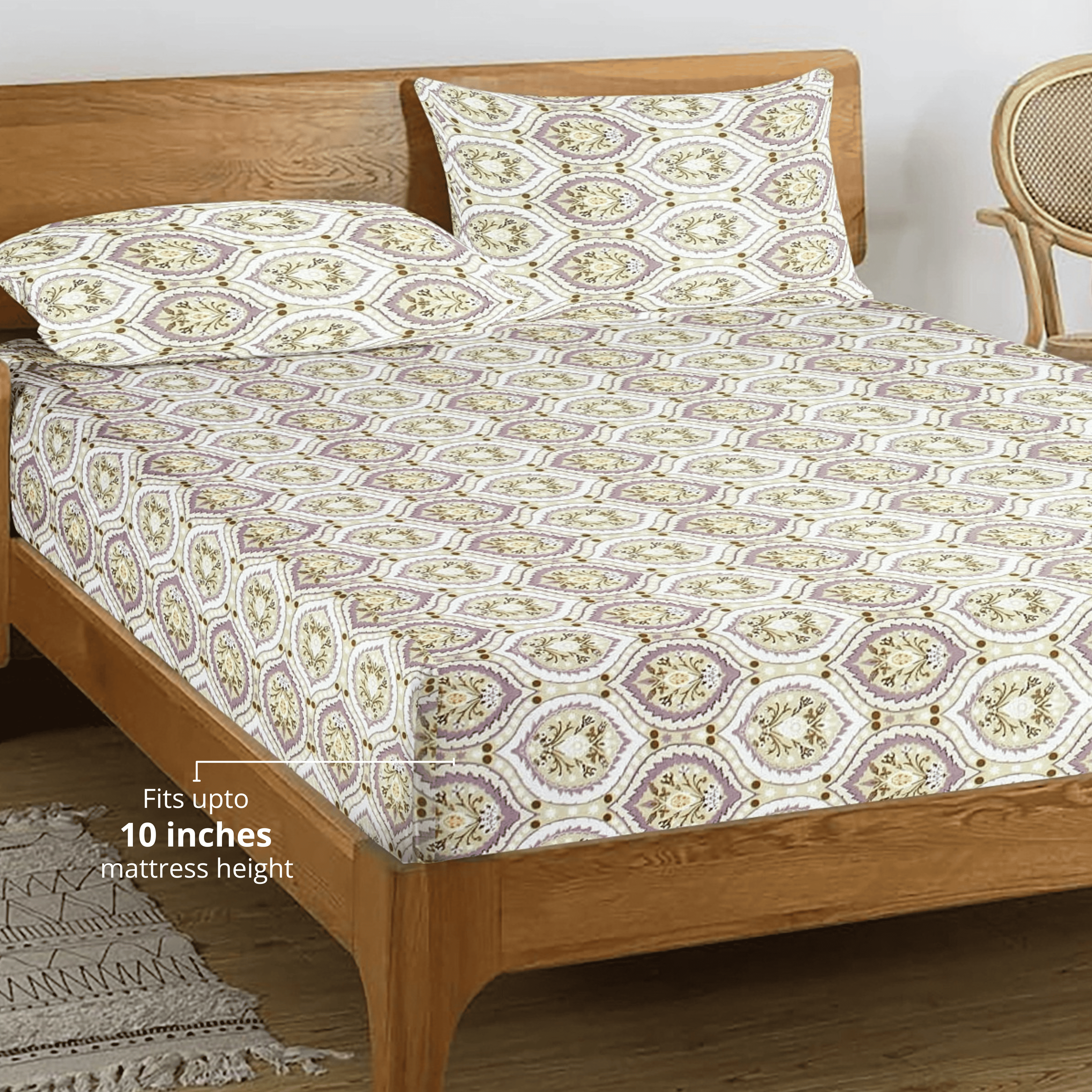 Printed Damask Cotton 250 TC Bedsheet with Pillow Covers - Purple