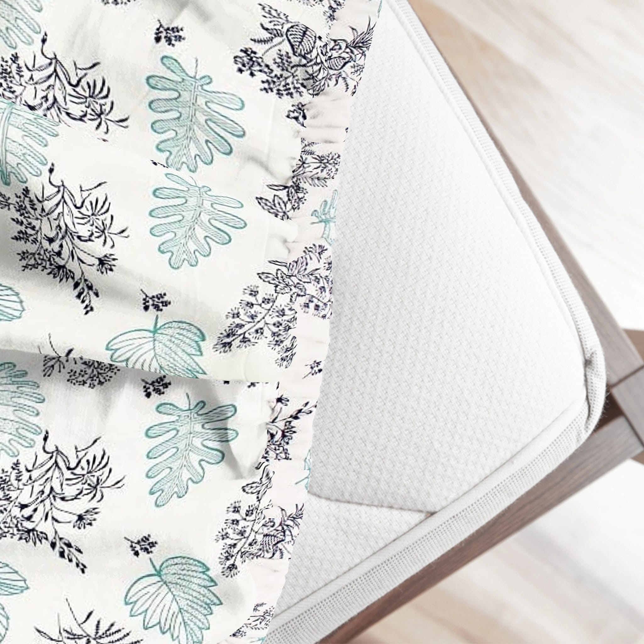 Printed Floral Cotton 250 TC Bedsheet 