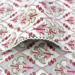 Soft Magenta Cotton Reversible Dohar with Iris Designer Border At Best Prices