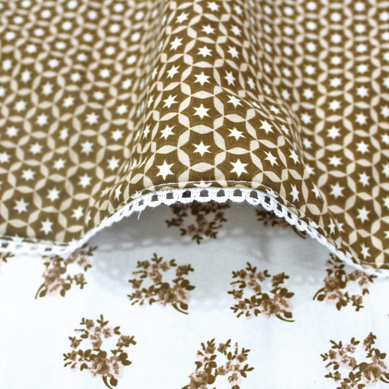 Soft Mustard Cotton Reversible Dohar with Iris Designer Border At Best Prices