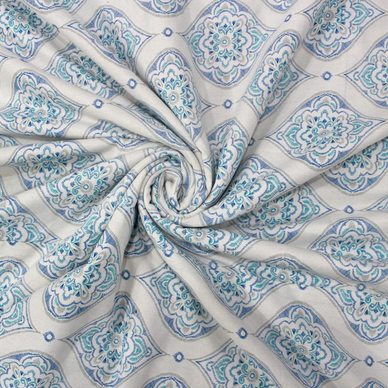 IRIS Designer Border Cotton Reversible Dohar, Blue