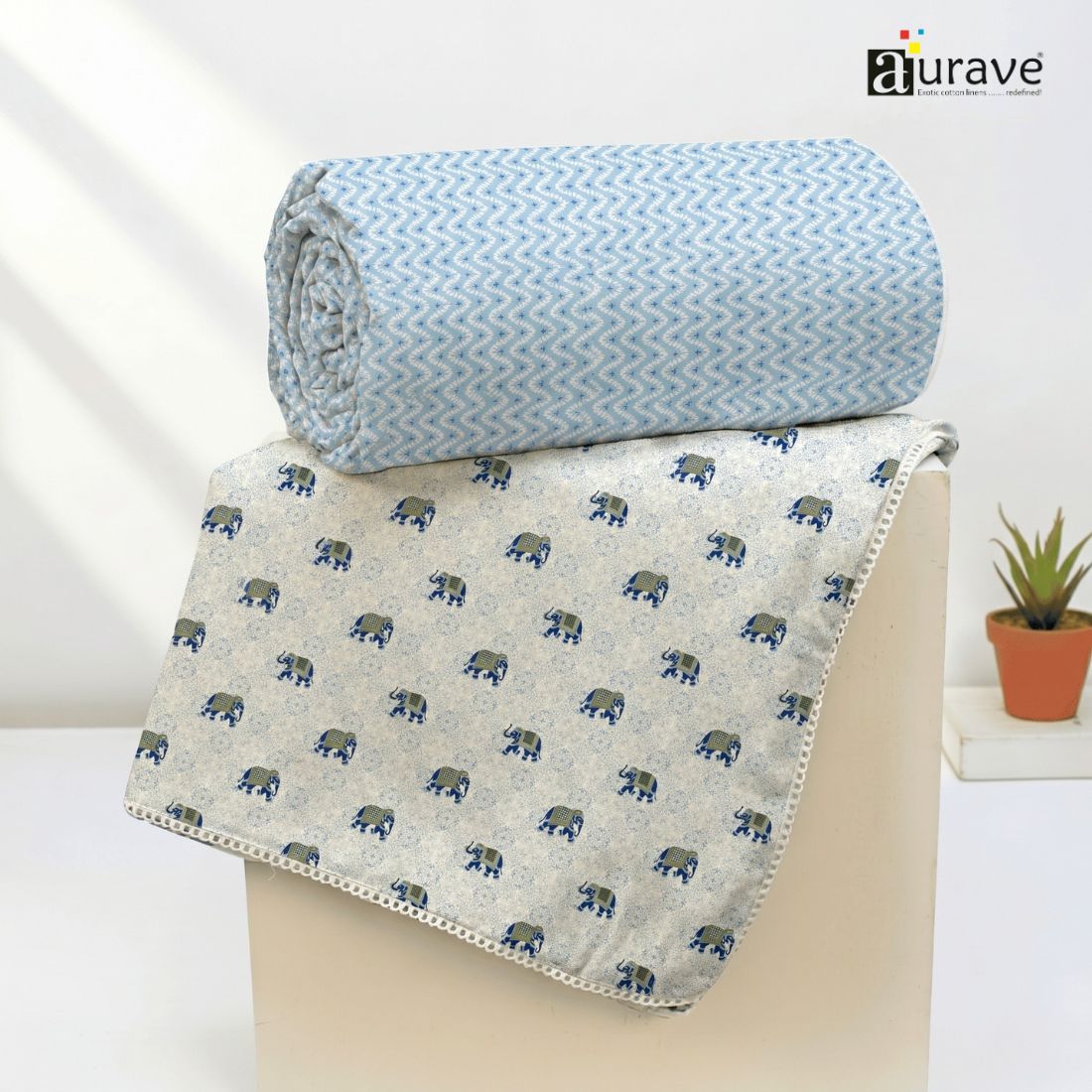 IRIS Designer Border Cotton Reversible Dohar, Blue