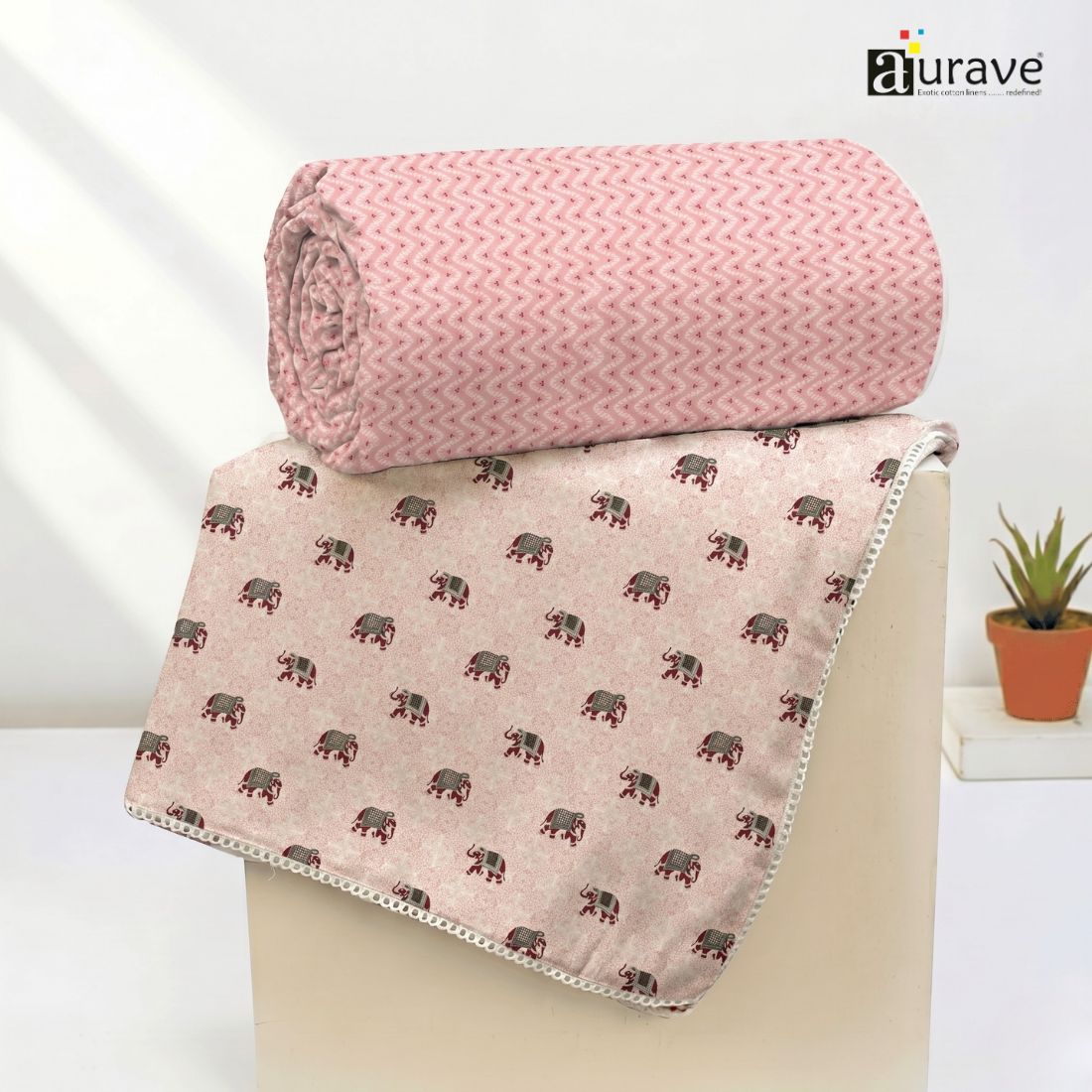 IRIS Designer Border Cotton Reversible Dohar, Peach