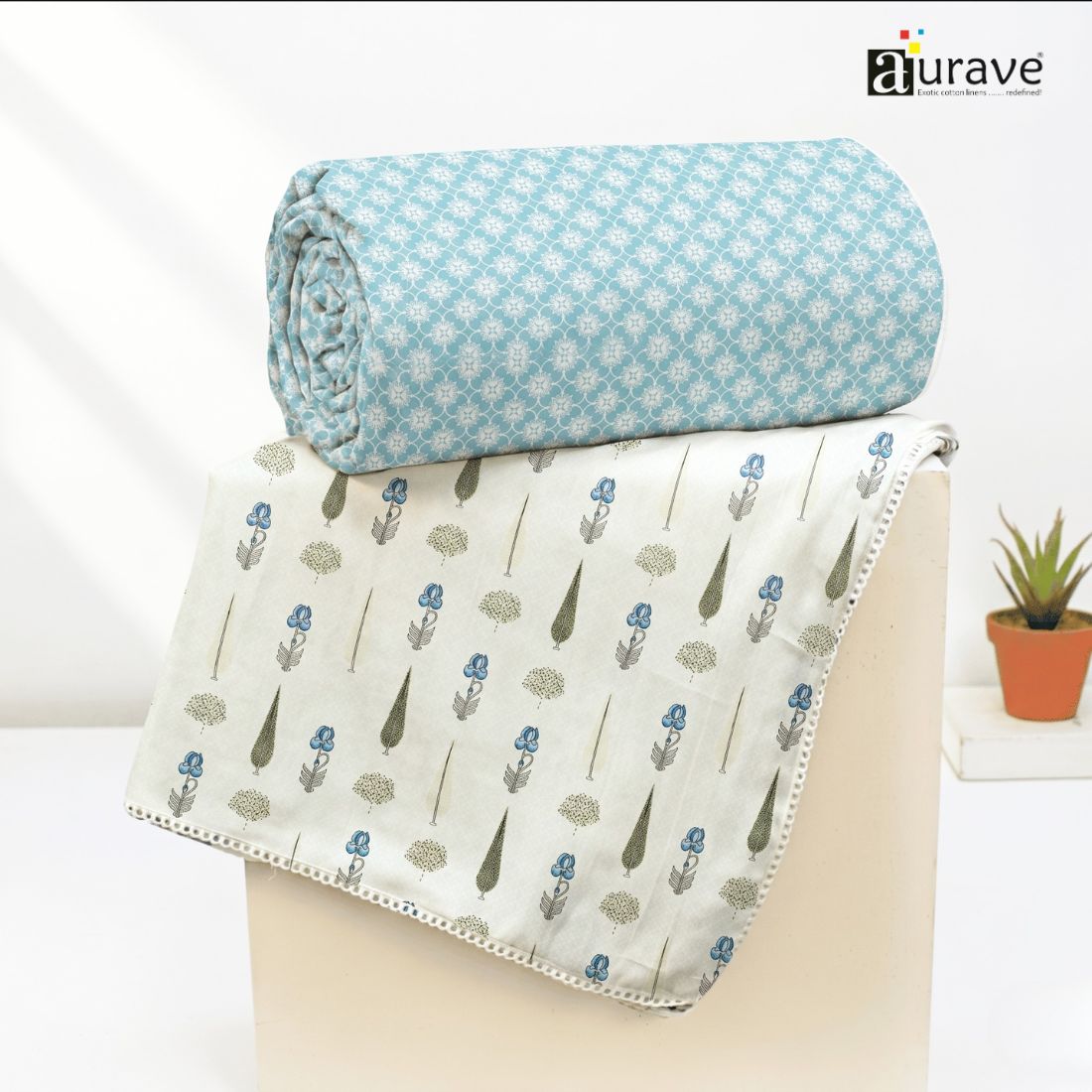 IRIS Designer Border Cotton Reversible Dohar, Blue