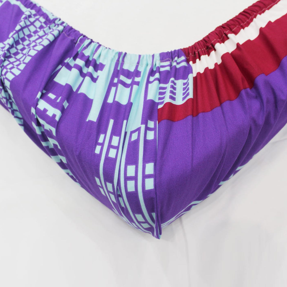 Printed Abstract Cotton 250 TC Fitted Bedsheet 