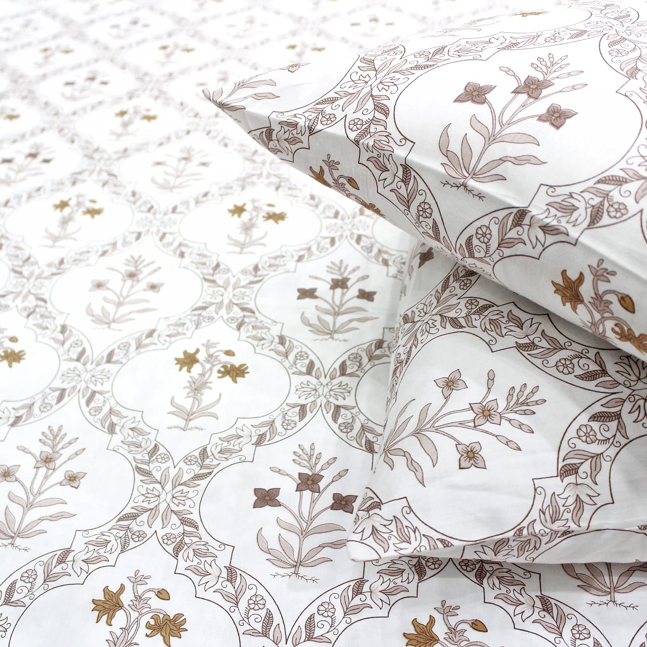 Soft 250 TC Printed Floral Cotton Fitted Bedsheet in Mustard online at best prices