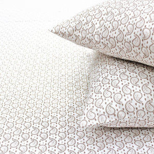 Soft 250 TC Printed Floral Cotton Fitted Bedsheet in Brown online at best prices
