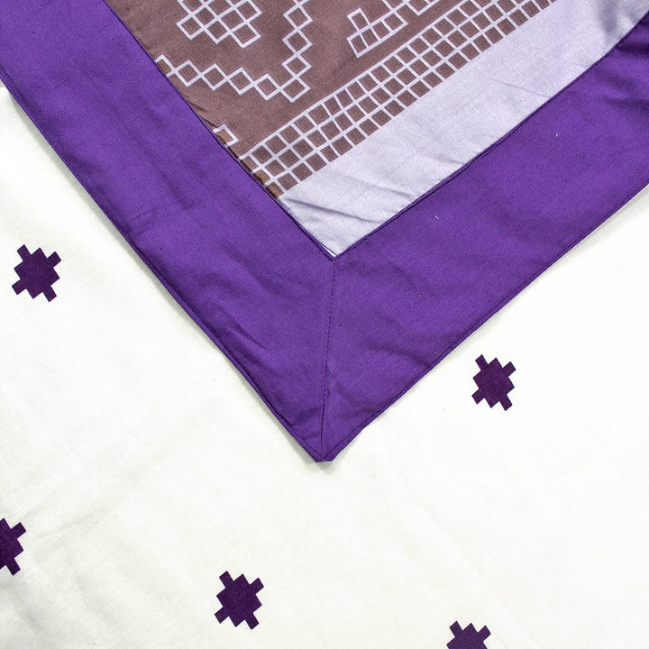 Comfortable Marvel Geometrical Print 250TC Cotton Satin Dohar In Purple At Best Prices