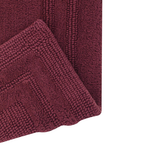Close-up of AURAVE Luxury Reversible Cotton Bathmat, Maroon