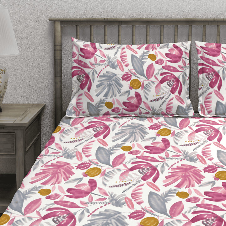 Floral printed cotton blend bedsheet set with pillow covers