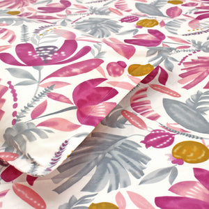 Cotton blend bedsheet set with matching pillow covers