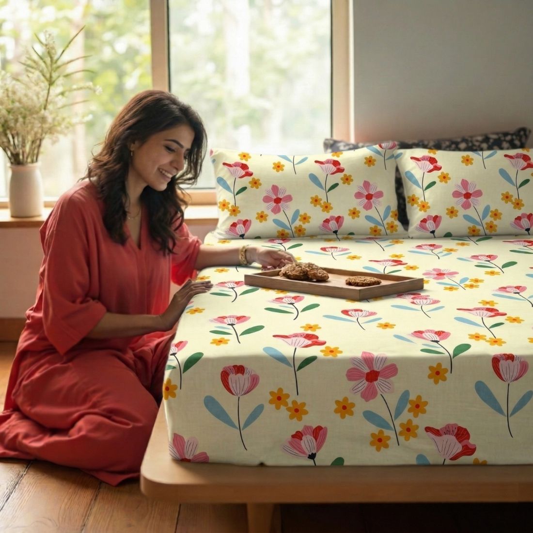 Floral 210 TC Fitted Bedsheet with Pillow Covers - Multicolor