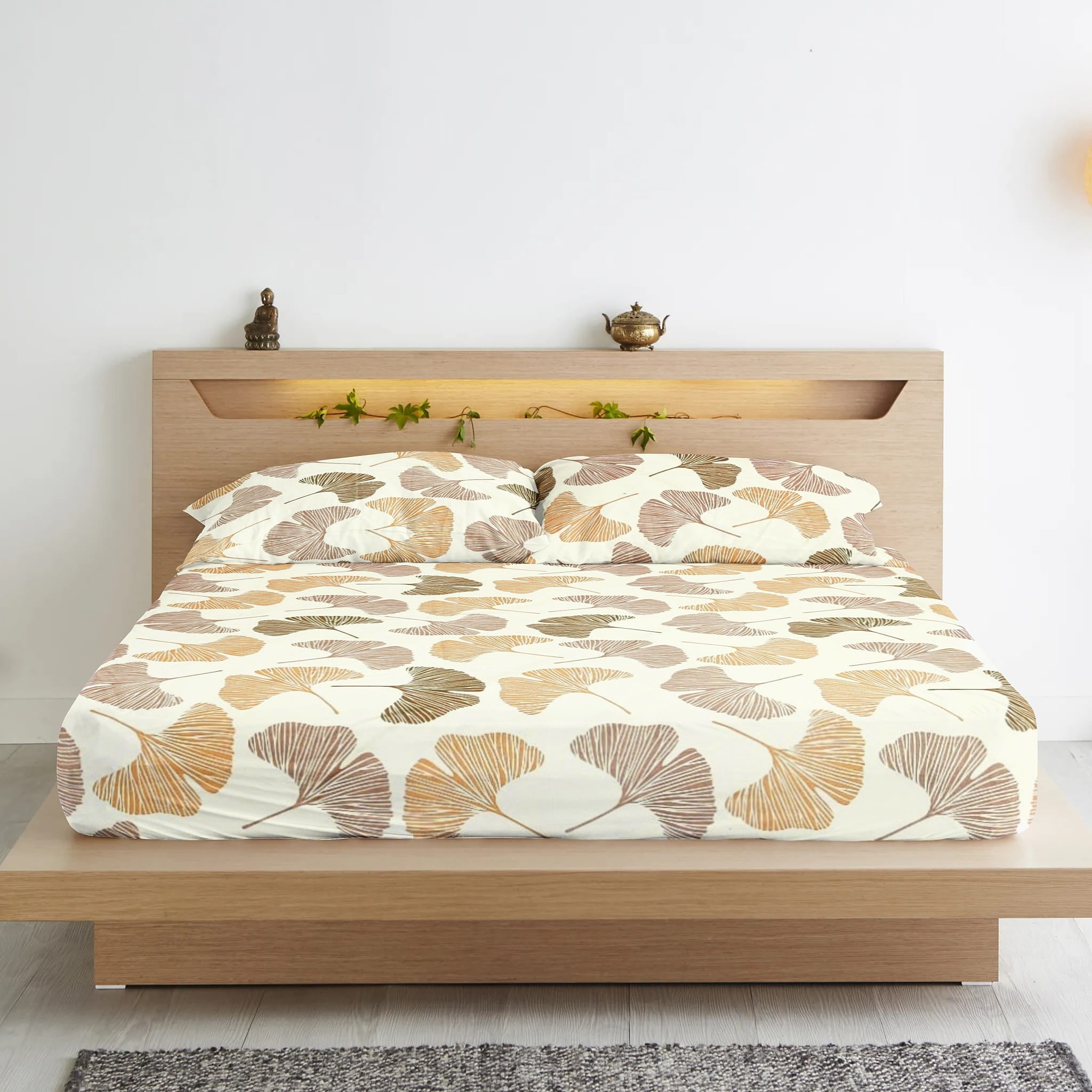 Floral Fitted bedsheet with matching pillow covers