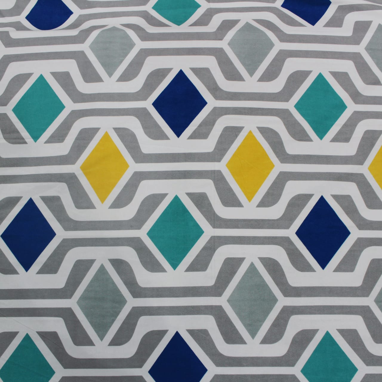 Cotton Geometrical Print 210 TC King Size Fitted Bedsheet In Multicolor Online In India
