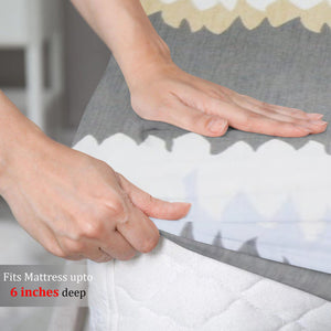 Cotton Floral Print 210 TC King Size Fitted Bedsheet In Grey At Best Prices