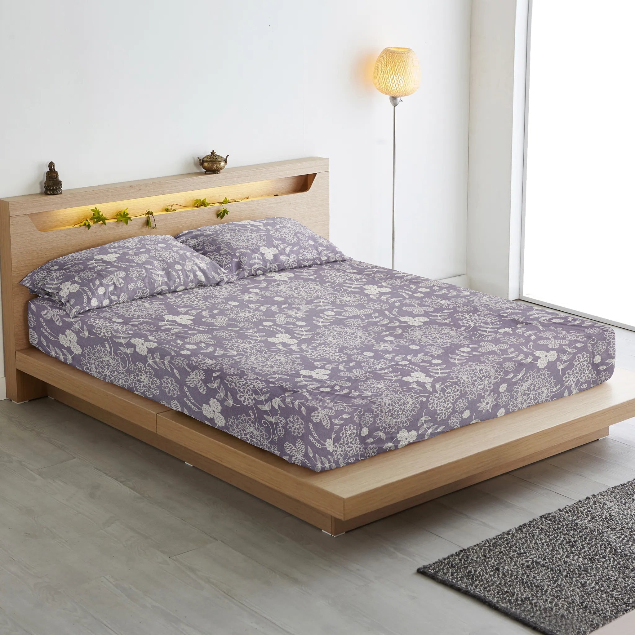 Cotton Floral Print 210 TC King Size Fitted Bedsheet In Purple At Best Prices