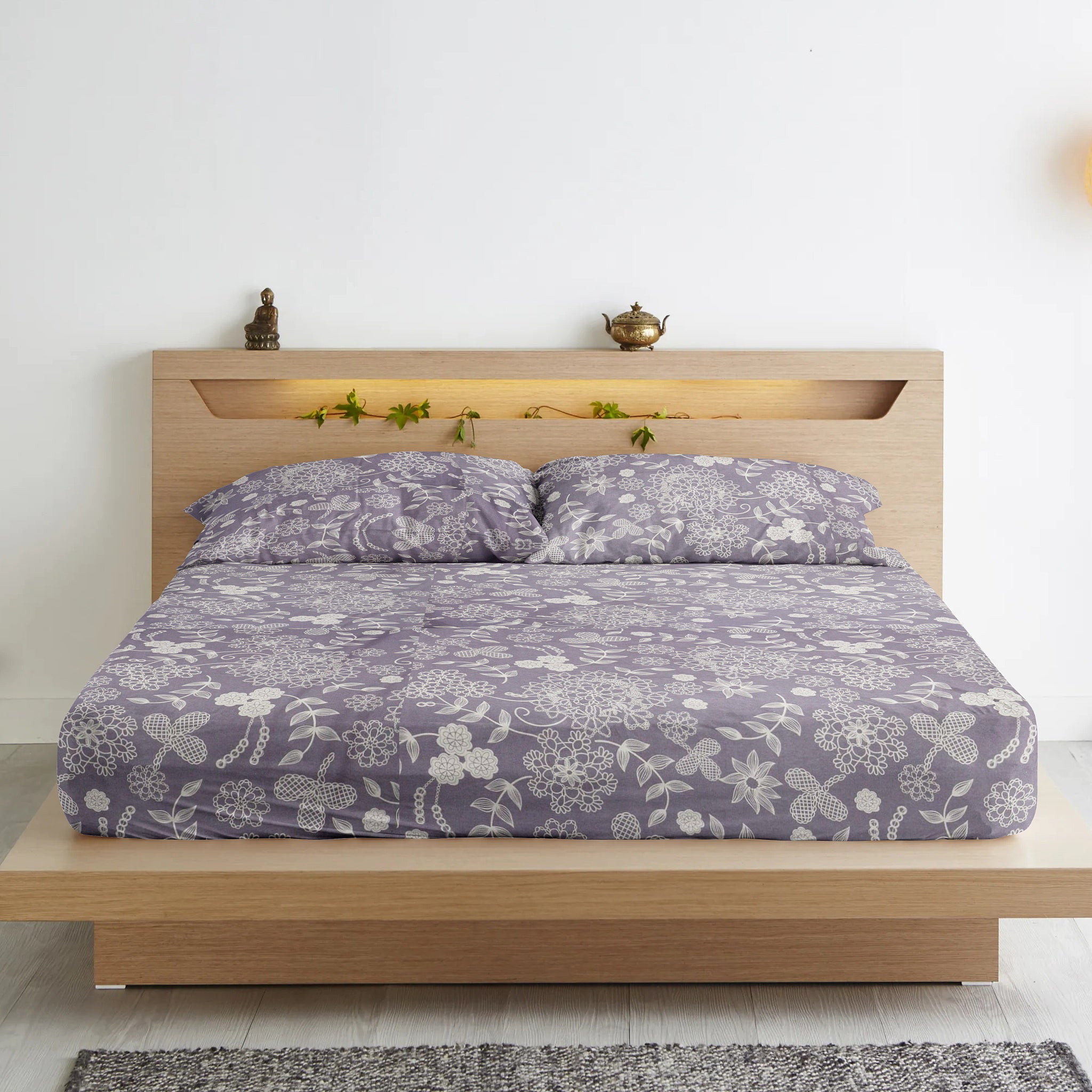 Cotton Floral Print 210 TC King Size Fitted Bedsheet In Purple At Best Prices