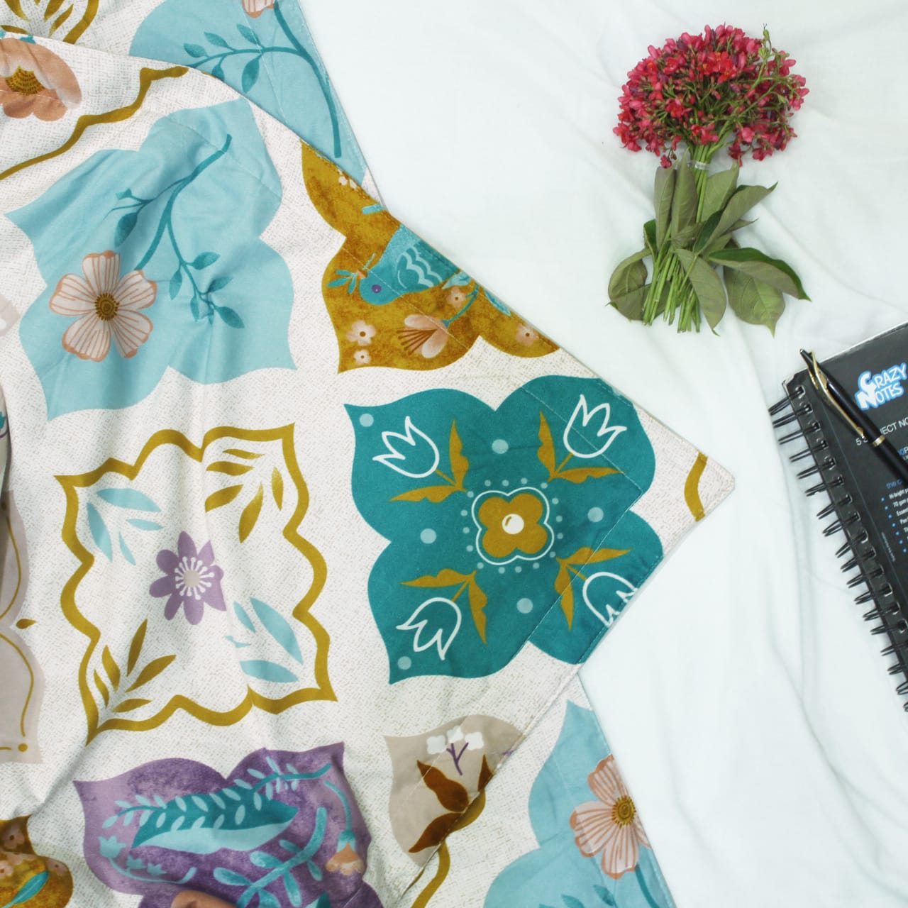 Best Microfiber Floral print Reversible AC Dohar Blanket In Multicolor