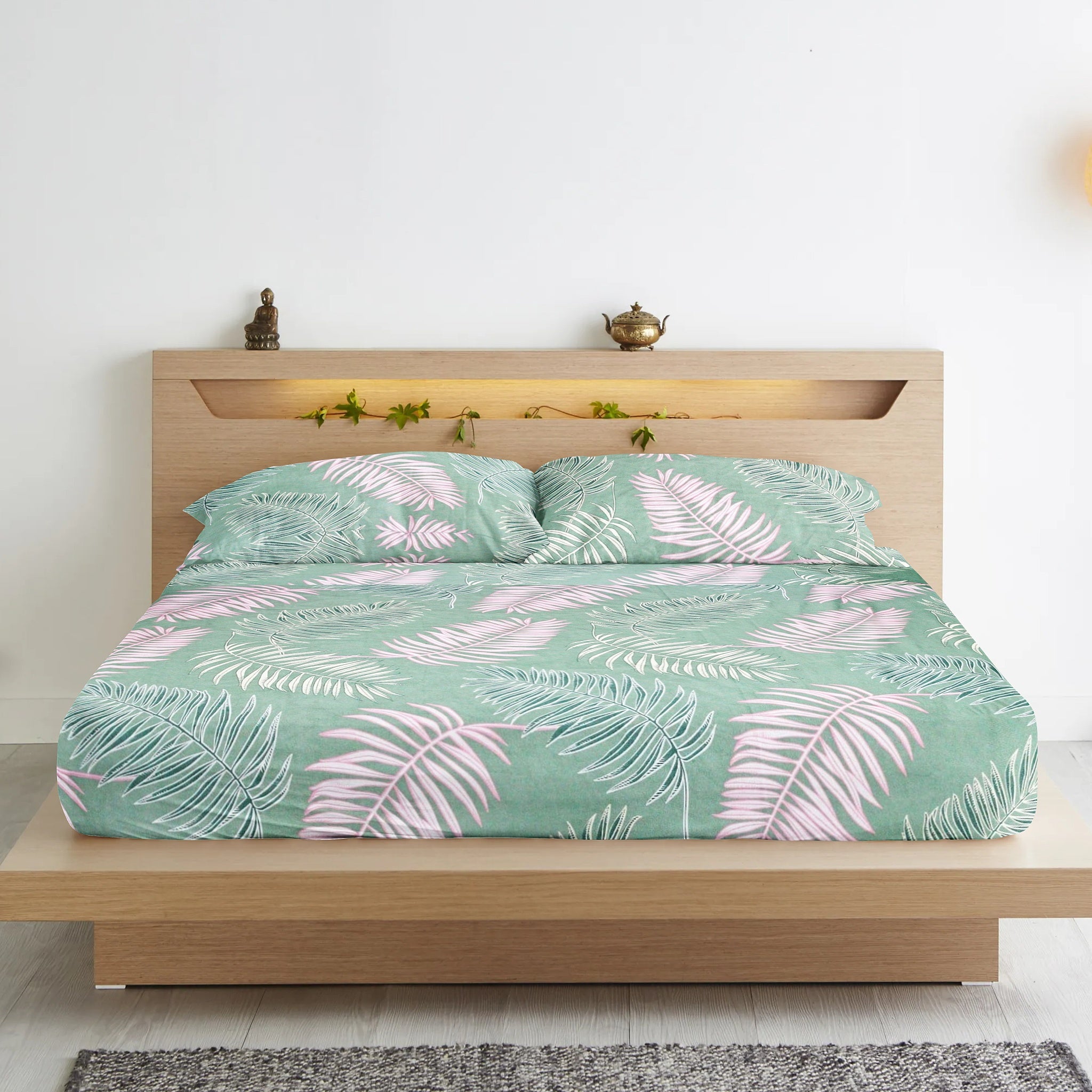 Cotton Floral Print 210 TC King Size Fitted Bedsheet In Green At Best Prices