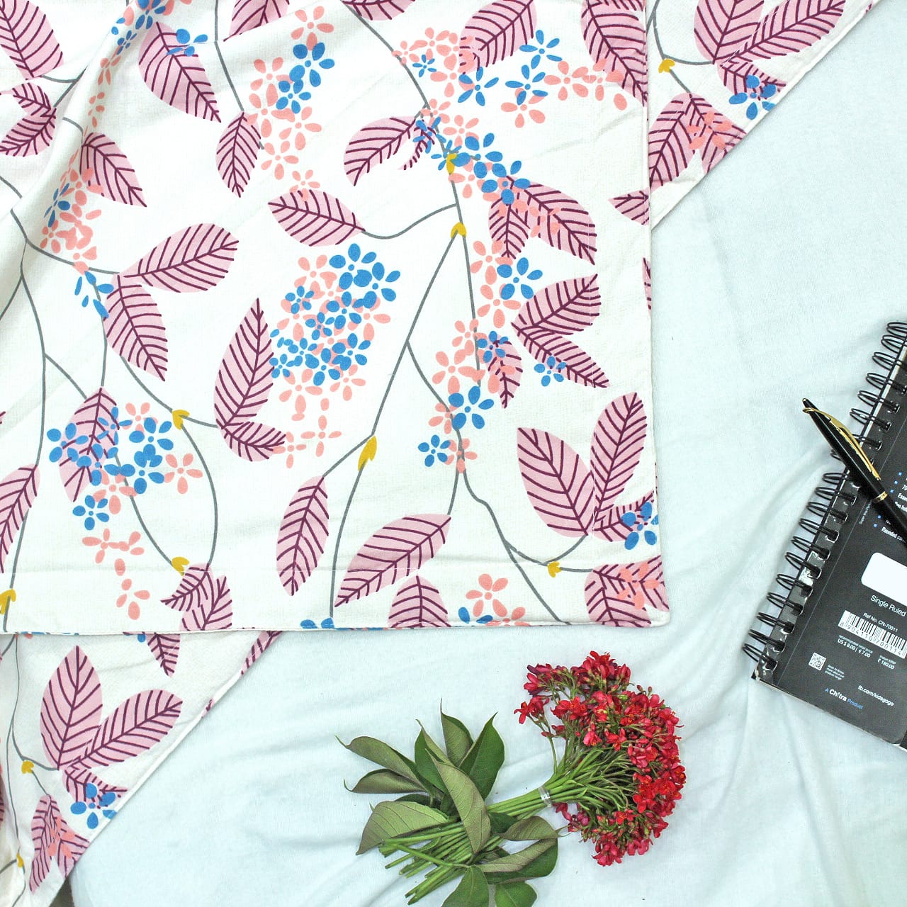 Best Microfiber Floral print Reversible AC Dohar Blanket In Magenta