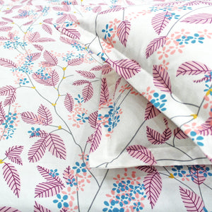 Cotton Floral Print 210 TC King Size Fitted Bedsheet In Magenta At Best Prices