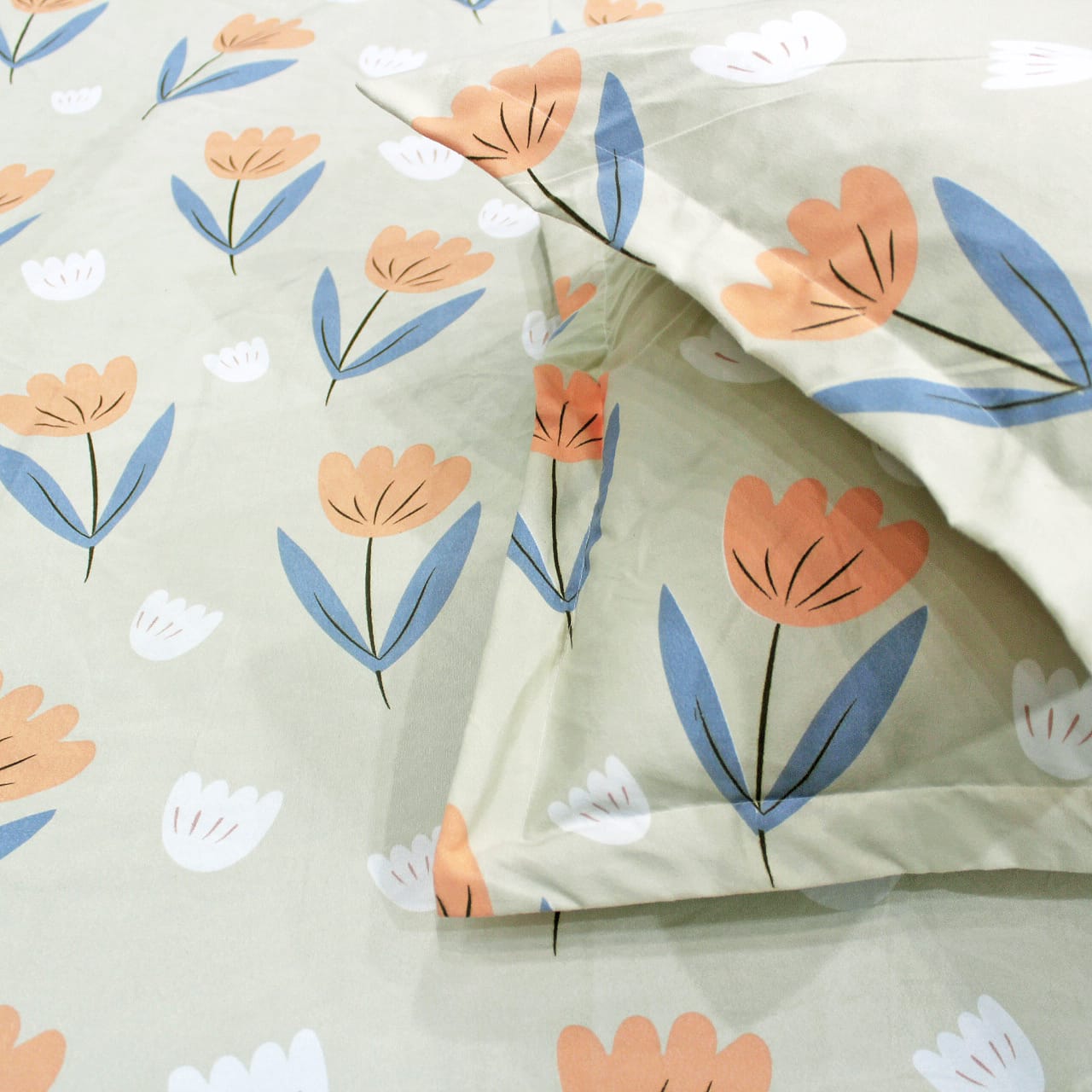 Cotton Floral Print 210 TC King Size Fitted Bedsheet In Khaki At Best Prices 