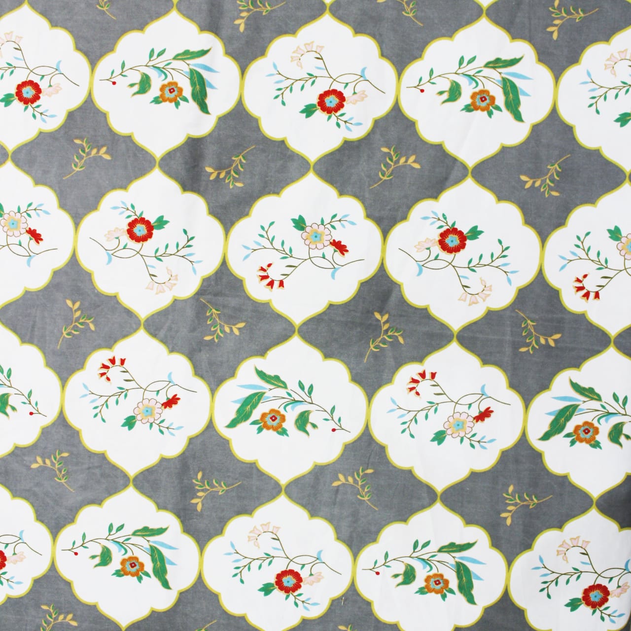 Cotton Floral Print 210 TC King Size Fitted Bedsheet In Grey At Best Prices