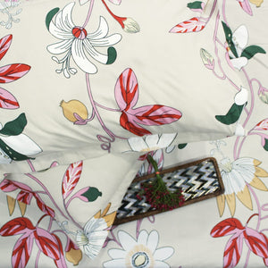 Cotton Floral Print 210 TC King Size Fitted Bedsheet In Magenta At Best Prices