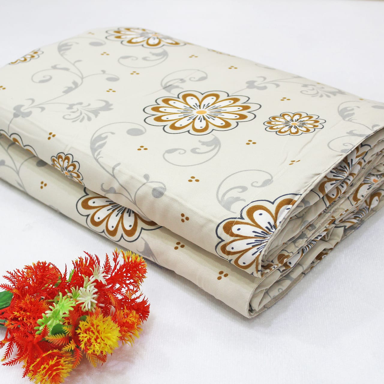 Microfiber Floral Reversible AC Dohar Blanket, Beige