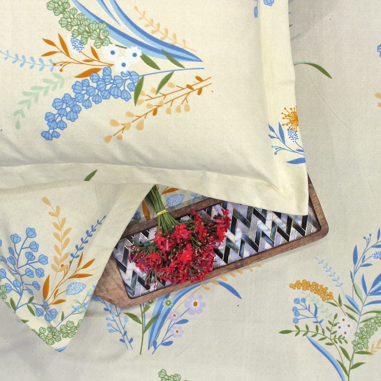 Cotton Floral Print 210 TC King Size Fitted Bedsheet In Multicolor Online In India