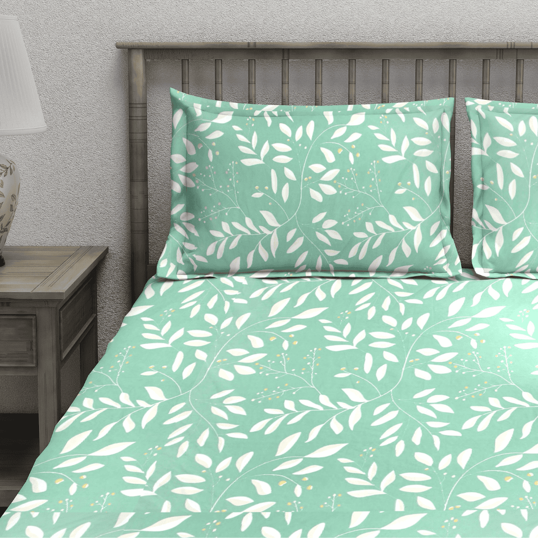 Fitted Bedsheet with Pillow Covers