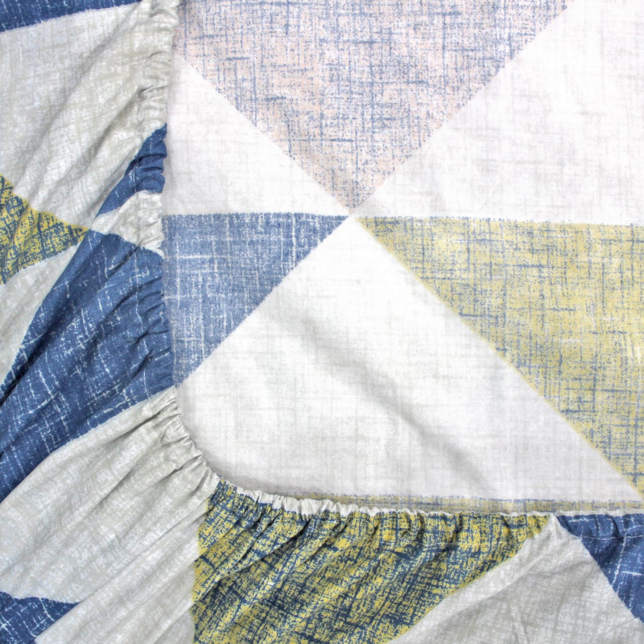 Cotton Geometrical Print 210 TC king Size Fitted Bedsheet In Multicolor Online In India