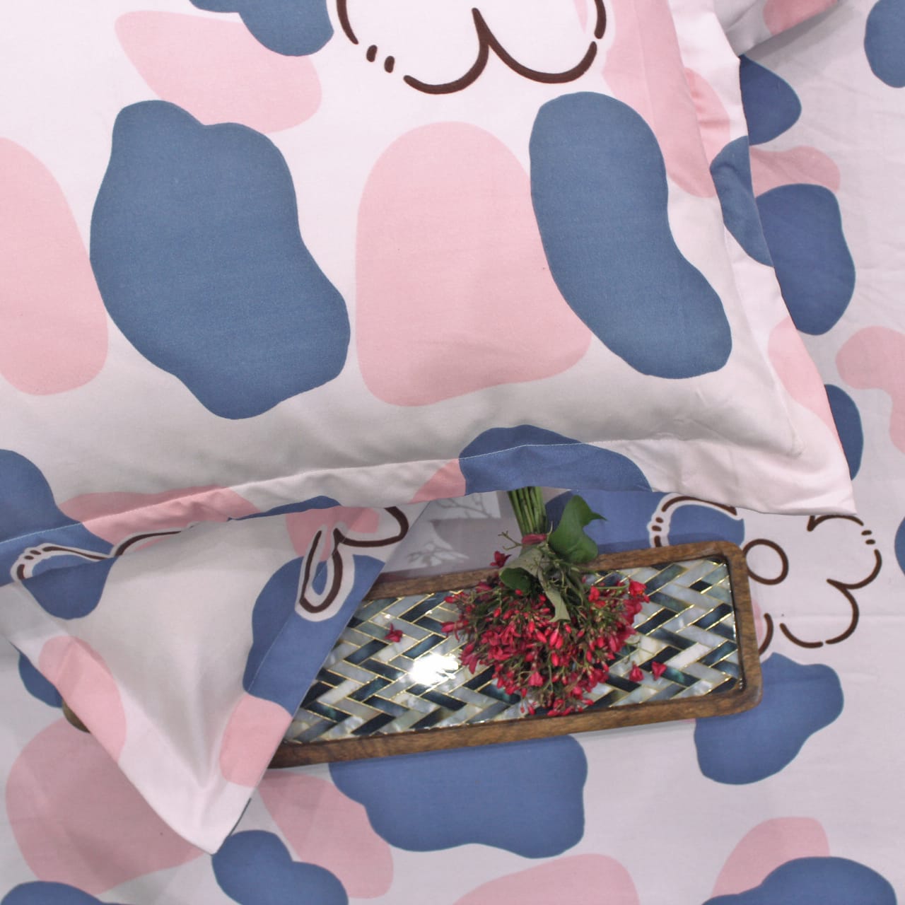 Soft Cotton Floral Print 210 TC Fitted Bedsheet In Multicolor At Best Prices