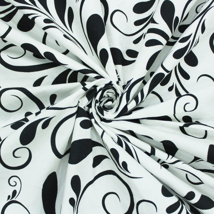 Cotton Floral Print 210 TC King Size Fitted Bedsheet In Black