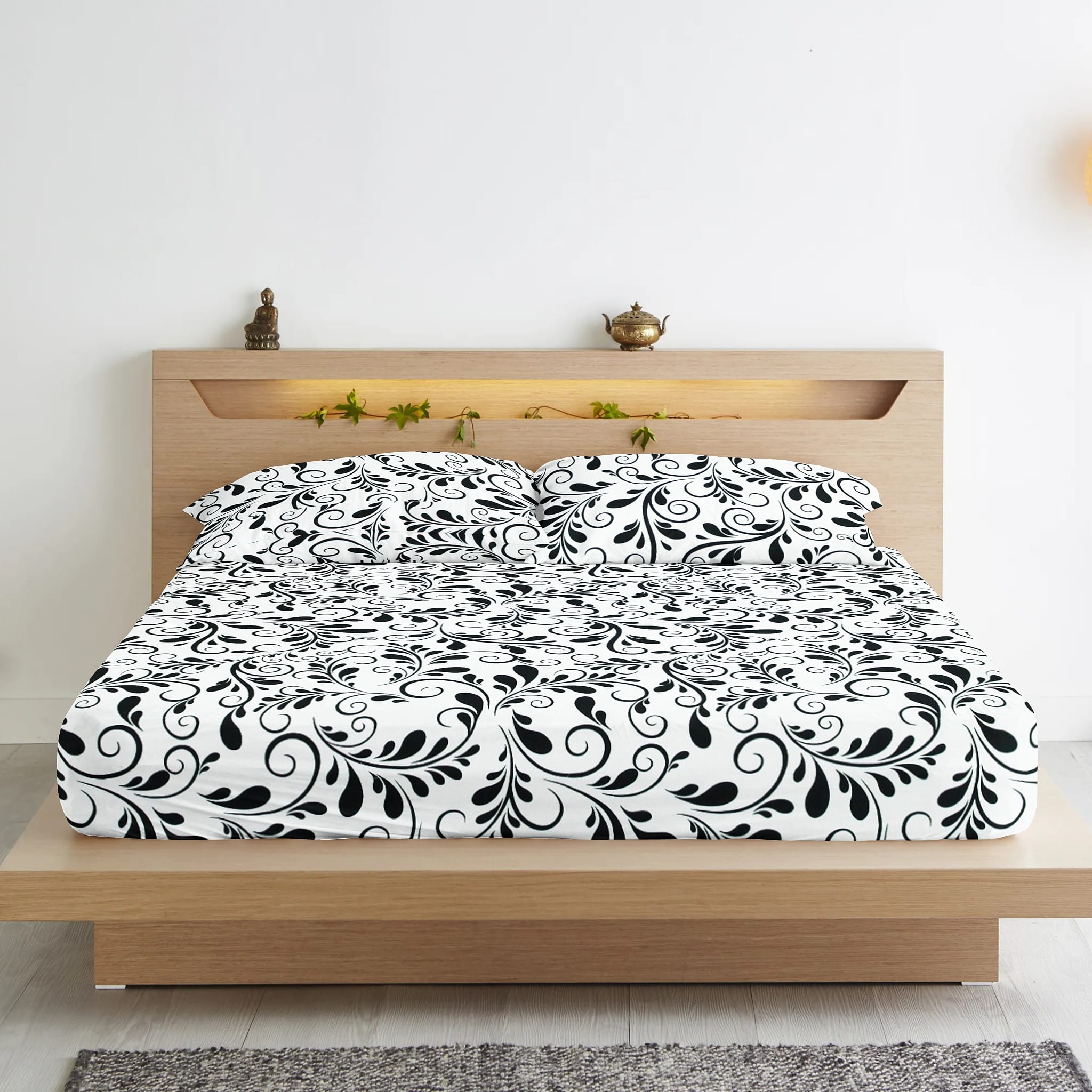 Cotton Floral Print 210 TC King Size Fitted Bedsheet In Black