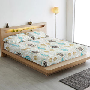 Cotton Floral Print 210 TC King Size Fitted Bedsheet In Multicolor