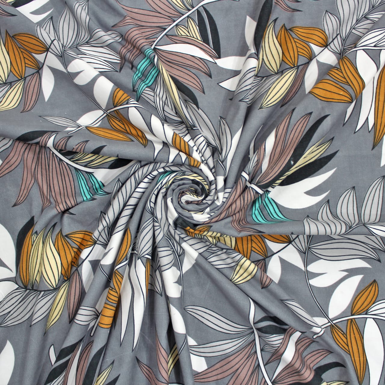Fitted bedsheet 