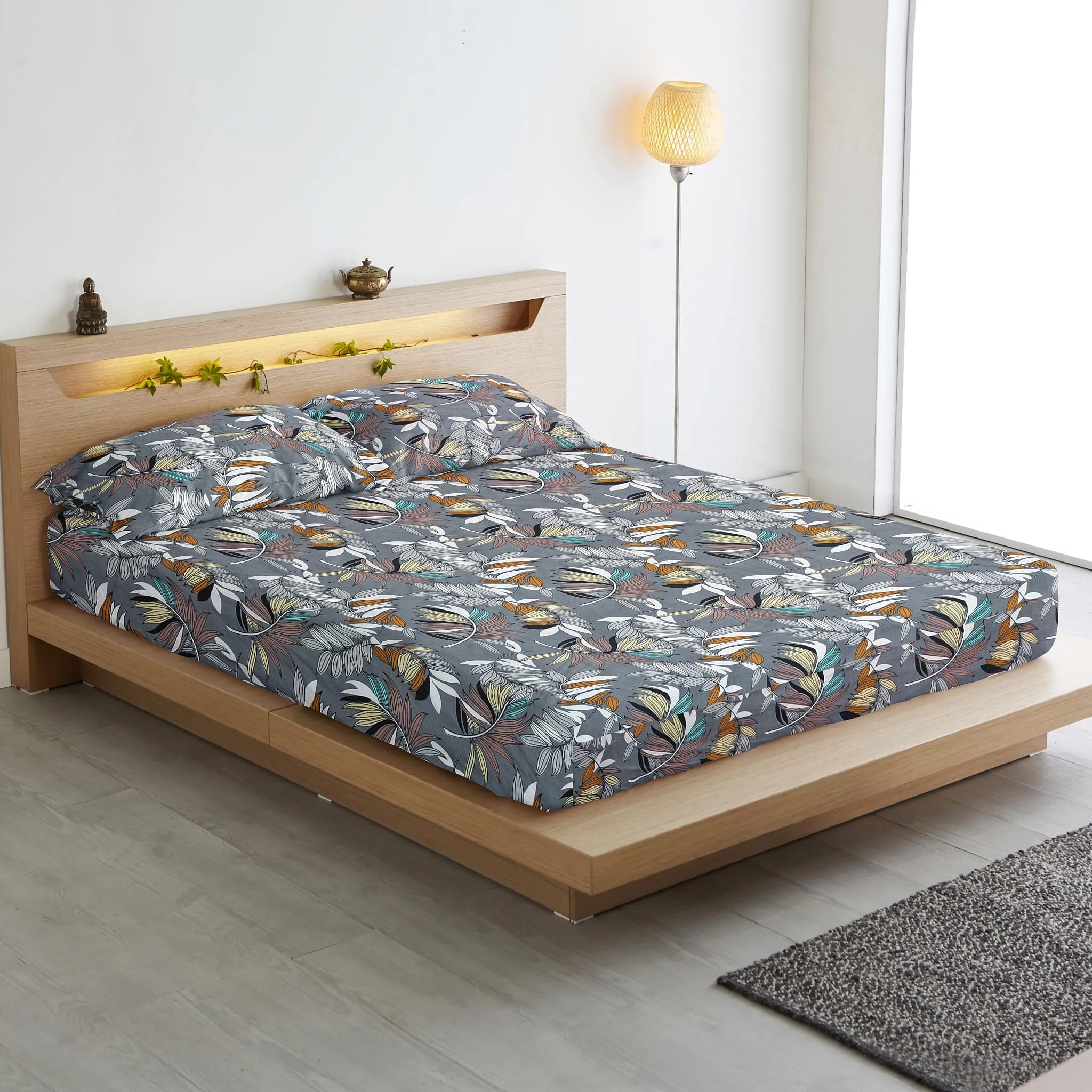 Fitted Bedsheet with Pillow Cover