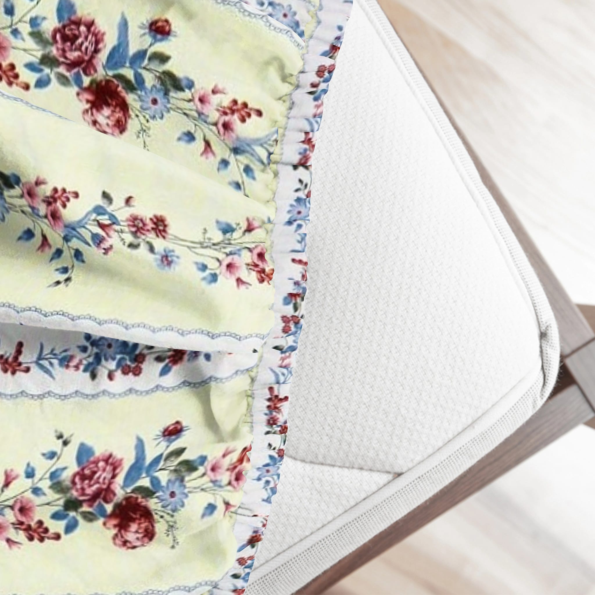 Elastic Fitted bedsheet for  Close-up