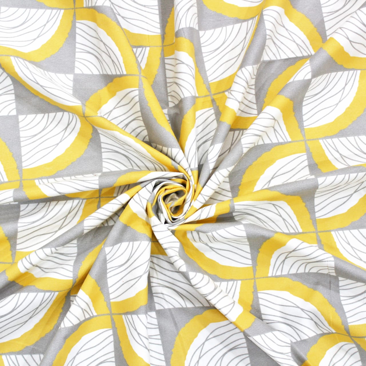 Cotton Geometrical Print 210 TC King Size Fitted Bedsheet In Yellow