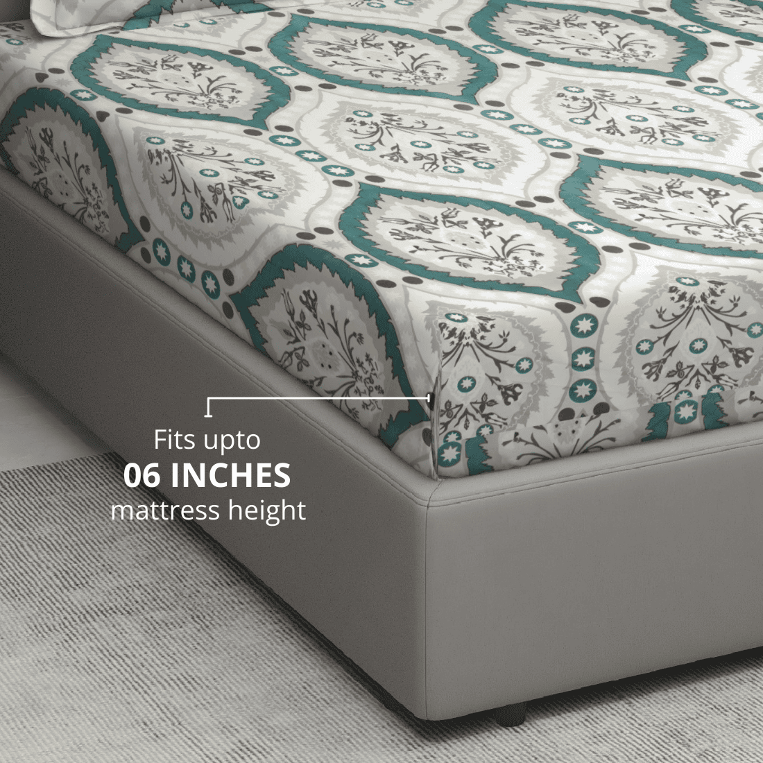 Damask fitted bedsheet