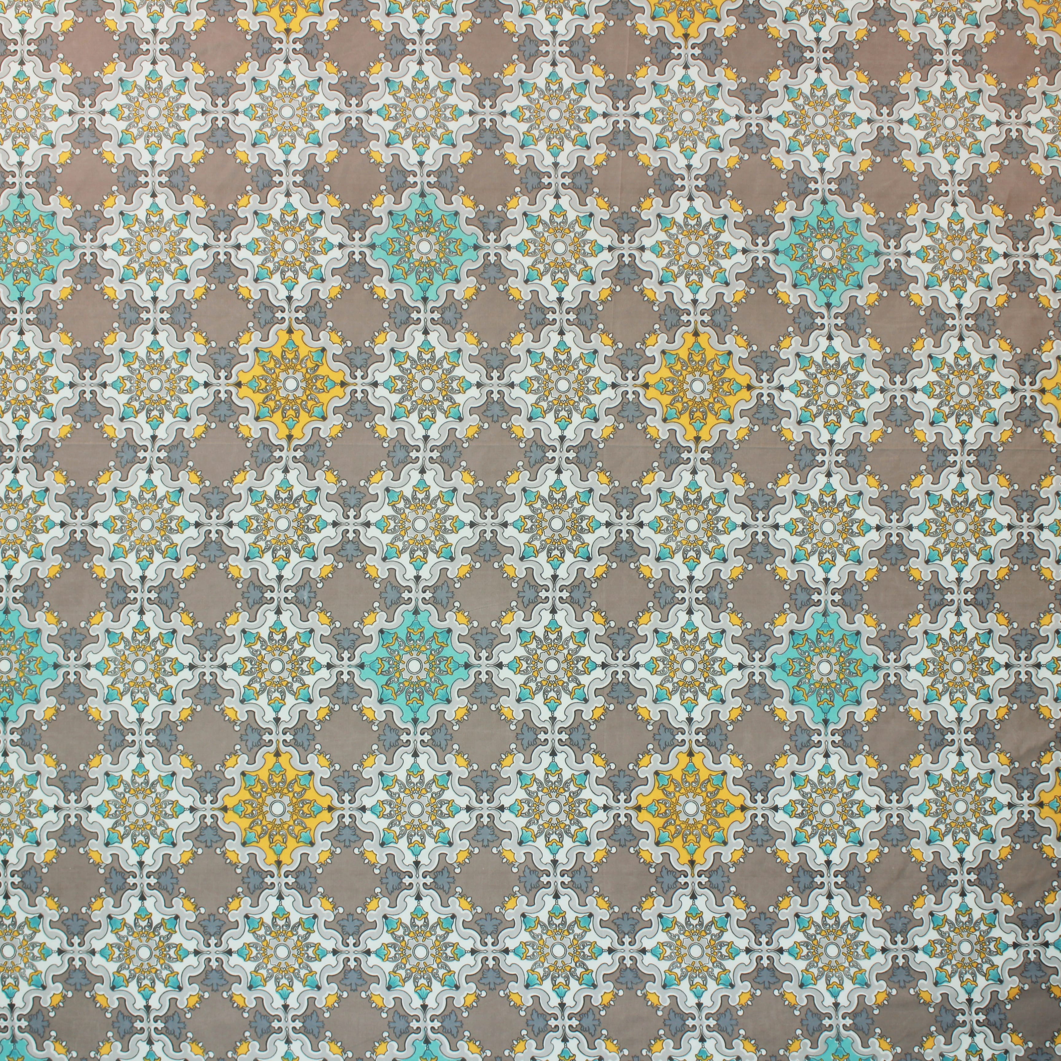 Full pattern view of multicolor damask 210 TC cotton bedsheet fabric