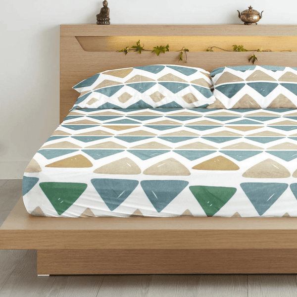 Geometrical 210 TC Flat Bedsheet with Pillow Covers - Multicolor